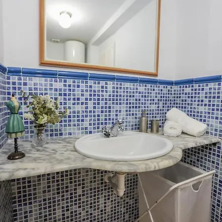 Apartment Leo